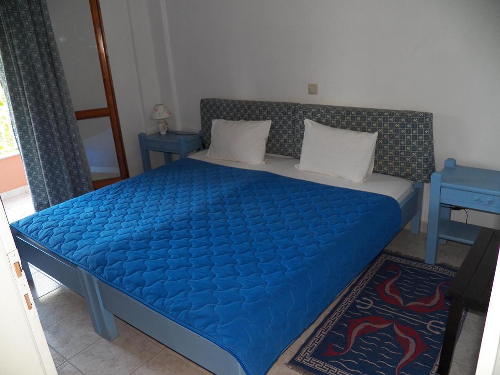 Villa Marina Ипсос Экстерьер фото
